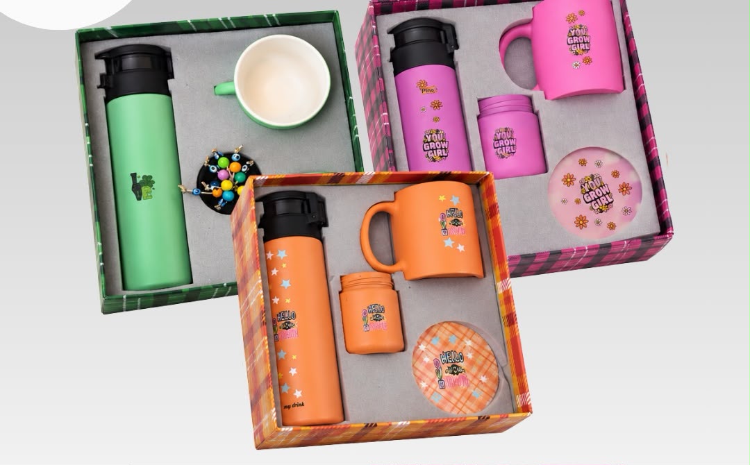 4 LÜ TERMOS SET